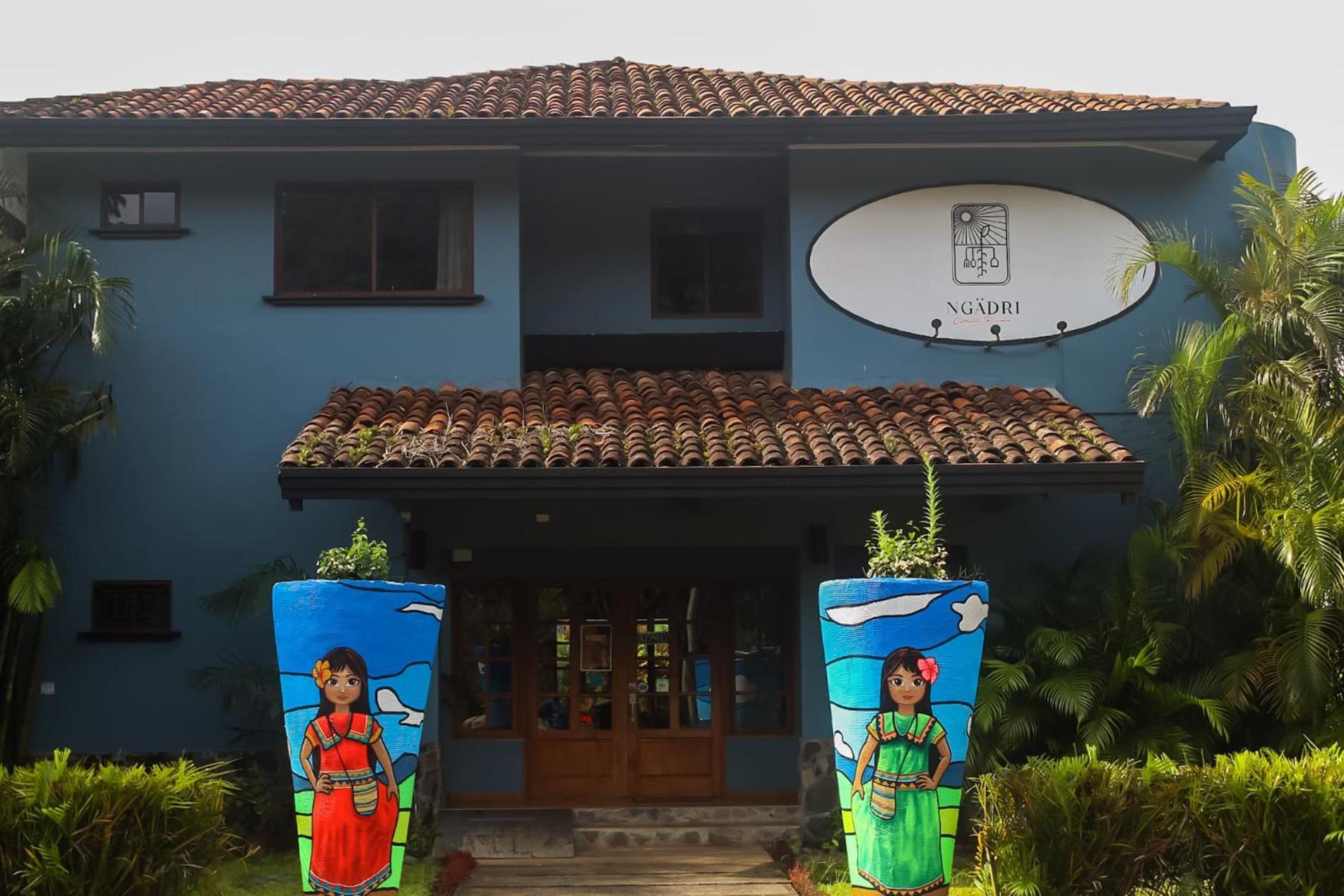 Hotel Isla Verde Бокете Экстерьер фото